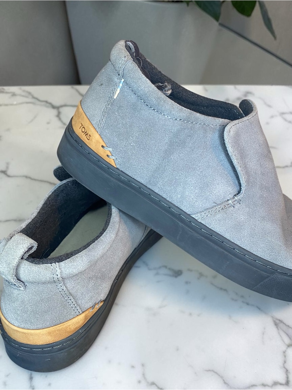 TOMS - Men’s Grey Suede Slip-On Sneakers with Leather Accent